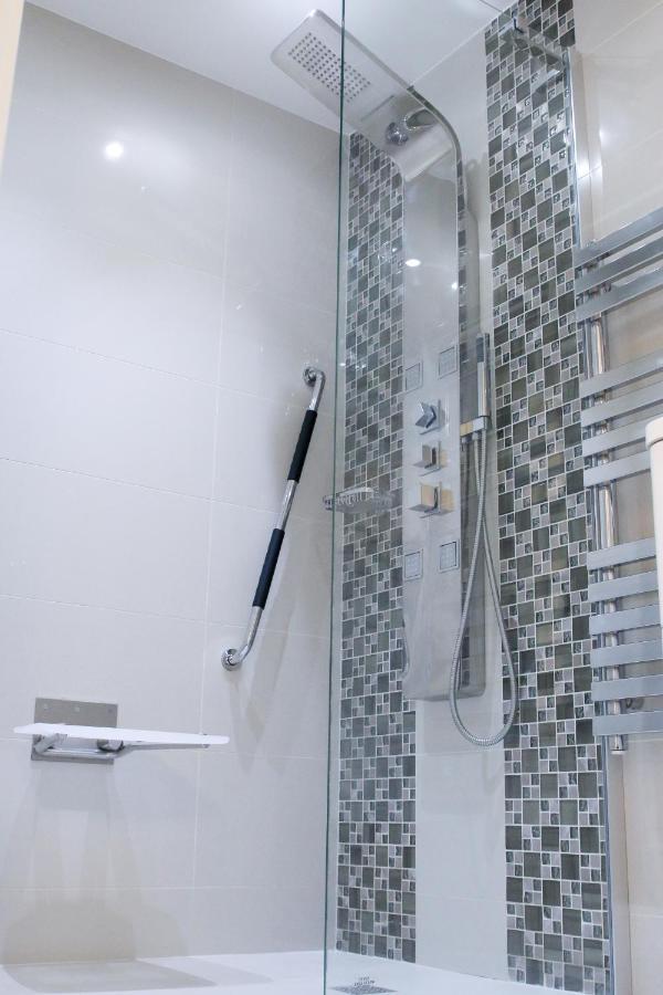 Lovely Studio Apartment With Access For Wheel-Chairs In Sydenham London Exterior photo